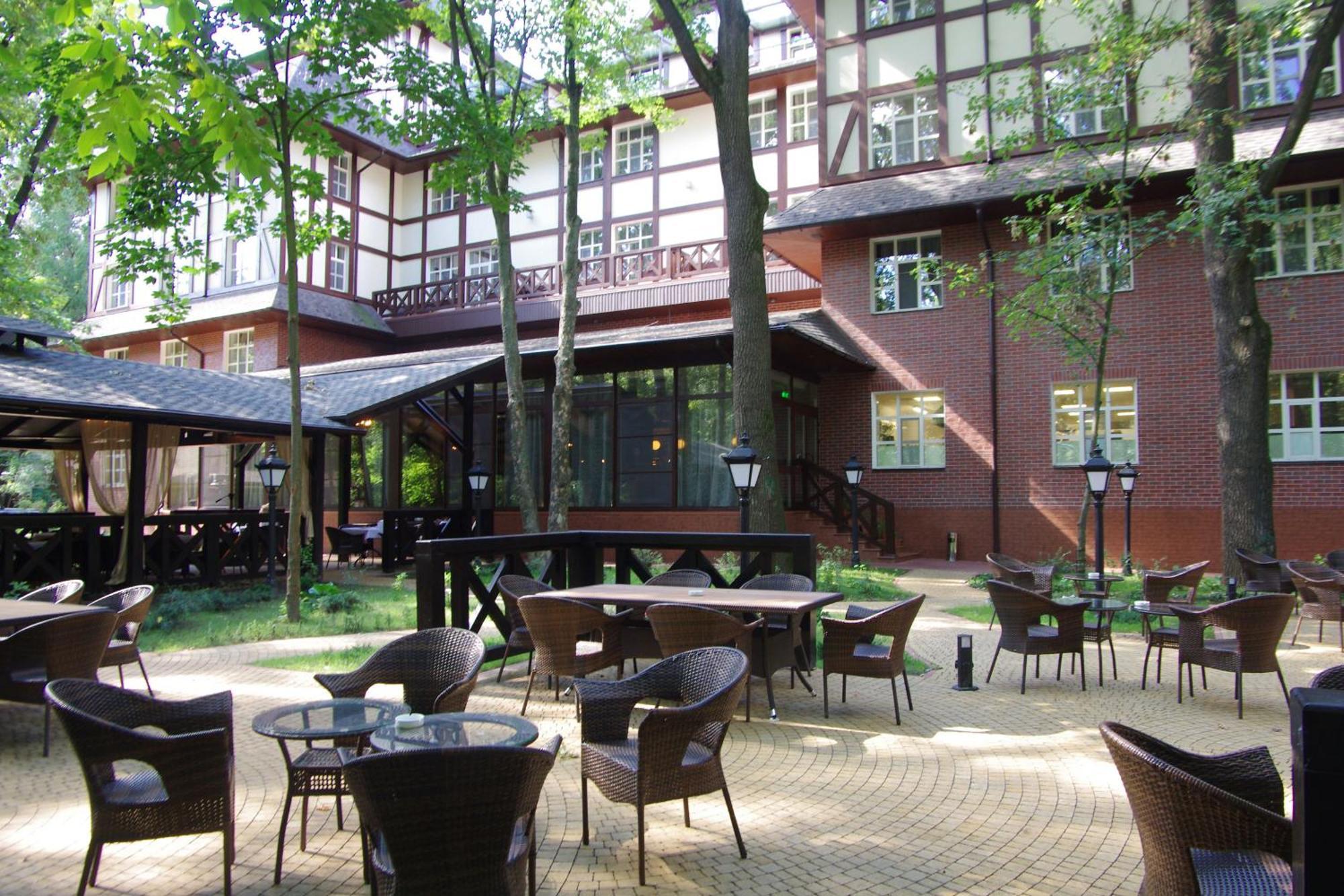 Park-Hotel Golosievo Kiev Ngoại thất bức ảnh