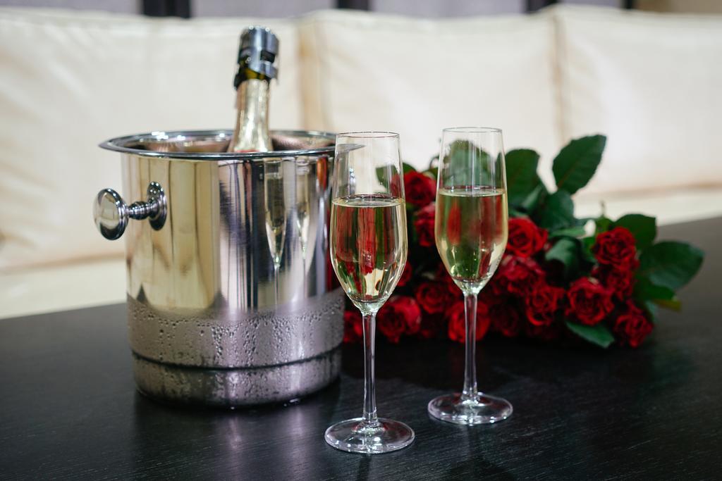 Park-Hotel Golosievo Kiev Ngoại thất bức ảnh