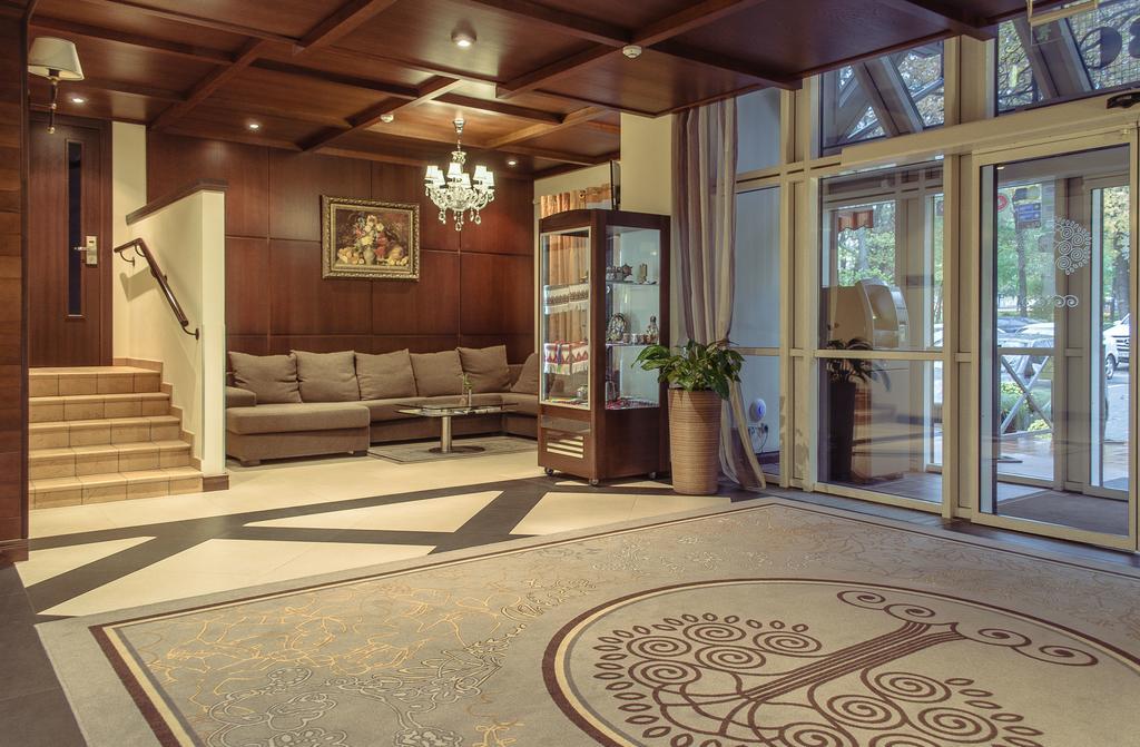 Park-Hotel Golosievo Kiev Ngoại thất bức ảnh